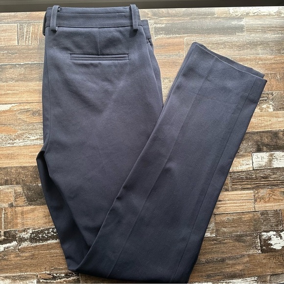 Brooks Brothers Navy Straight Leg Pants - Size 4 - Picture 3 of 5